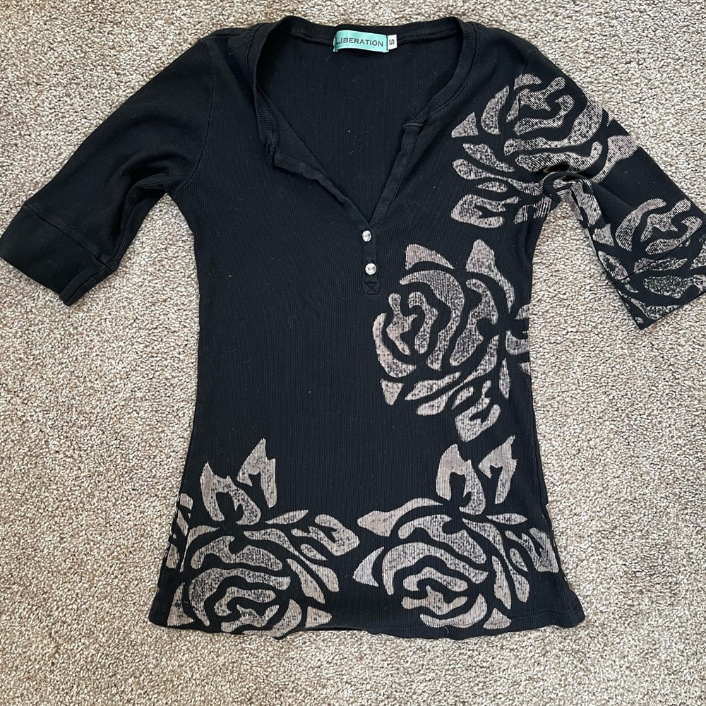 Liberation tee shirt S